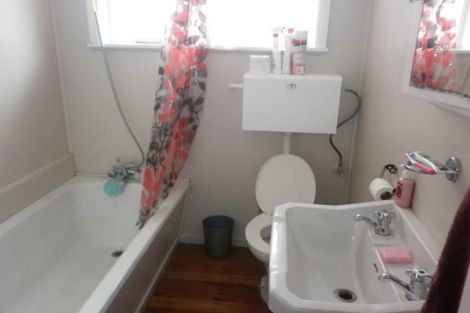 Photo of property in 10 Clark Street, Manurewa, Auckland, 2102
