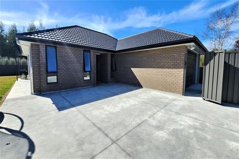 Photo of property in 2 Bibby Street, Waipawa, 4210