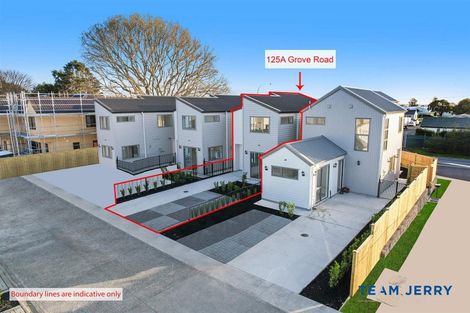 Photo of property in 125a Grove Road, Papakura, 2110