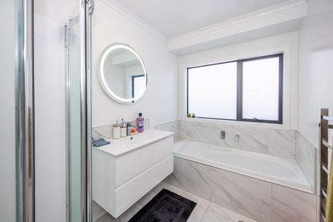 Photo of property in 12c Jamieson Crescent, St Andrews, Hamilton, 3200