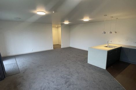 Photo of property in 12 Countess Close, Maupuia, Wellington, 6022