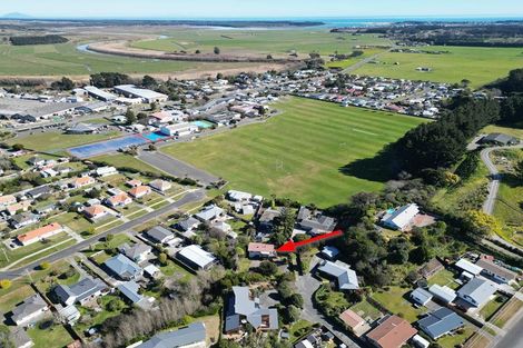 Photo of property in 17a Victoria Street, Foxton, 4814