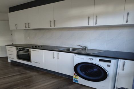 Photo of property in 3 Castlederg Drive, Flat Bush, Auckland, 2019