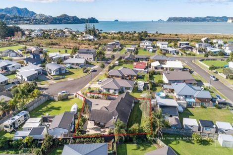 Photo of property in 9 Dotterel Place, Whitianga, 3510