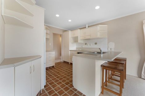 Photo of property in 85 Miranda Street, Stratford, 4332