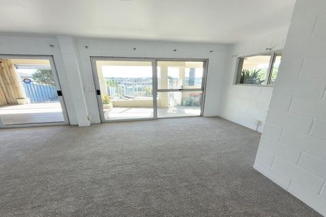 Photo of property in 3 Moera Place, Stanmore Bay, Whangaparaoa, 0932