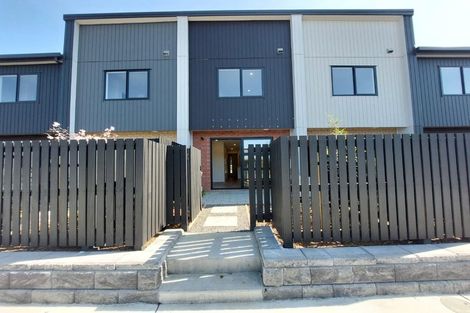 Photo of property in 7/474 West Coast Road, Glen Eden, Auckland, 0602