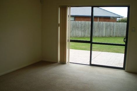 Photo of property in 3 Hawkins Place, Rangiora, 7400