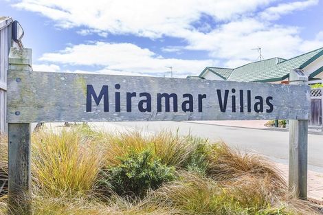 Photo of property in Miramar Villas, 21/3u Byron Street, Miramar, Wellington, 6022
