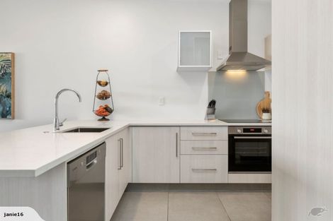 Photo of property in 3-01/424 Maunganui Road, Mount Maunganui, 3116