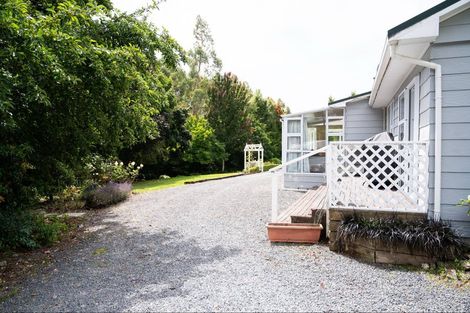 Photo of property in 1 Fisher Road, Kakapuaka, Balclutha, 9273