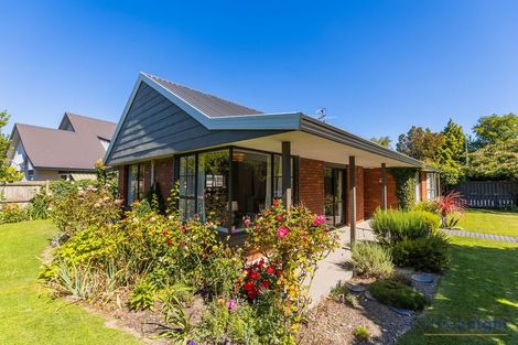 Photo of property in 34 Strathean Avenue, Avonhead, Christchurch, 8042
