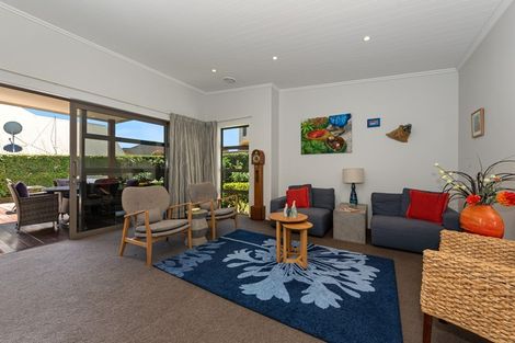Photo of property in 6 Caversham Drive, Rototuna, Hamilton, 3210