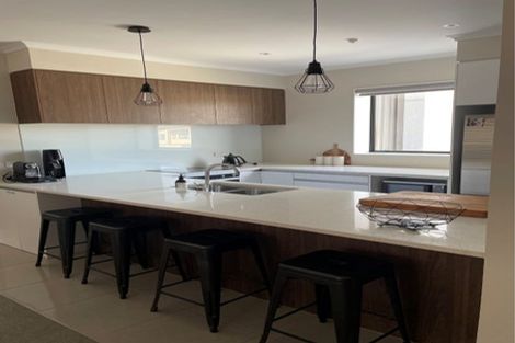 Photo of property in 221 Hobsonville Point Road, Hobsonville, Auckland, 0616