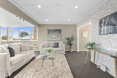 Photo of property in 311 Frankley Road, Ferndale, New Plymouth, 4310
