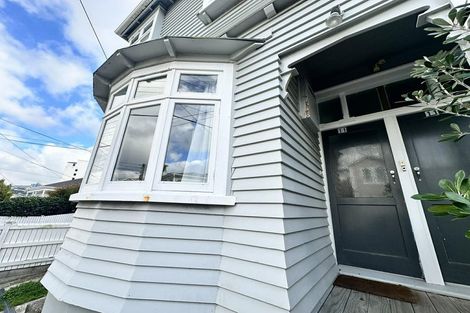 Photo of property in 11 Caroline Street, Mount Victoria, Wellington, 6011