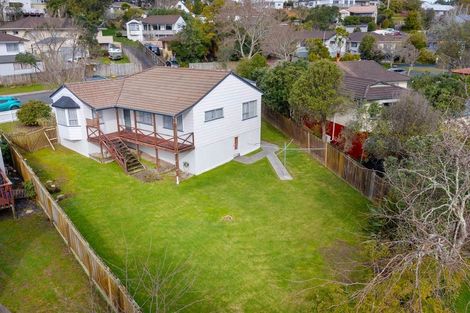 Photo of property in 24 Santiago Crescent, Unsworth Heights, Auckland, 0632