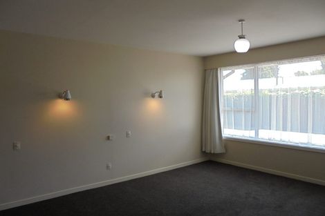 Photo of property in 31 Guinness Crescent, Ilam, Christchurch, 8041