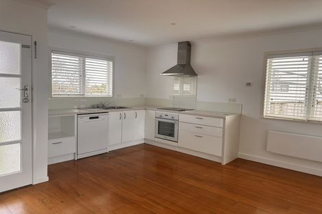 Photo of property in 1/14 Drake Street, Howick, Auckland, 2014