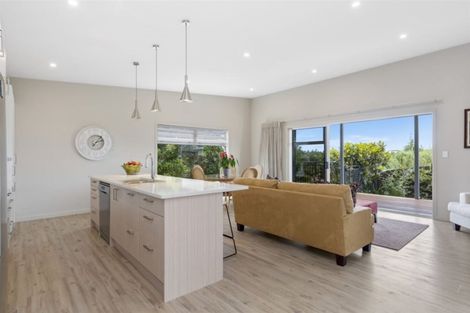 Photo of property in 30 Harbelle Close, Bethlehem, Tauranga, 3110