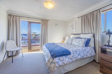 Photo of property in 49a Meeanee Road, Taradale, Napier, 4112