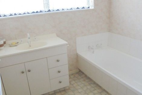 Photo of property in 43a Bristol Street, Levin, 5510