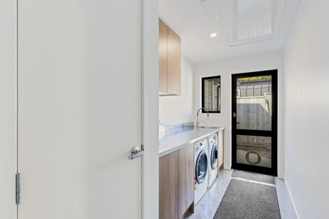 Photo of property in 39 Aratapu Street, Waitara, 4320