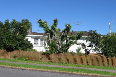 Photo of property in 11 Malvina Place, Bucklands Beach, Auckland, 2014
