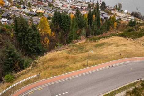 Photo of property in 44 Angelo Drive, Queenstown Hill, Queenstown, 9300