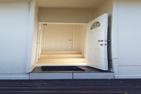 Photo of property in 10 Laurel Oak Drive, Schnapper Rock, Auckland, 0632