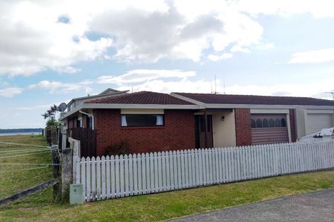 Photo of property in 181 Ngatai Road, Otumoetai, Tauranga, 3110