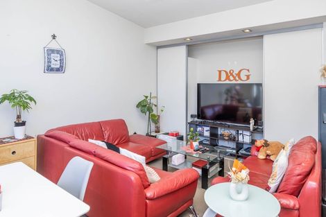 Photo of property in 37d Jones Crescent, Melville, Hamilton, 3206