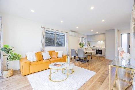 Photo of property in 32c Gulf View Road, Murrays Bay, Auckland, 0630