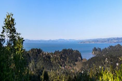 Photo of property in 64 Scenic Drive, Titirangi, Auckland, 0604