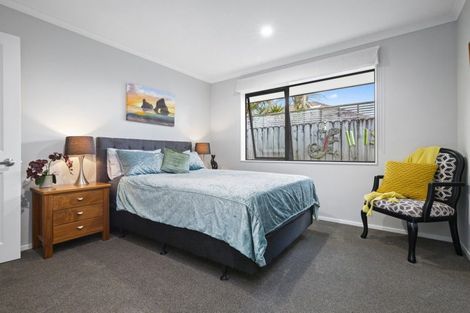 Photo of property in 55 Lough Bourne Drive, Pukekohe, 2120