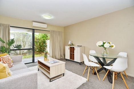 Photo of property in 2/318 Hereford Street, Christchurch Central, Christchurch, 8011