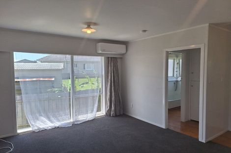 Photo of property in 28 Landscape Road, Papatoetoe, Auckland, 2025