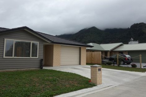 Photo of property in 11 George Street, Te Aroha, 3320