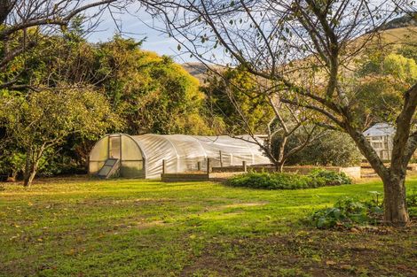 Photo of property in 72 Western Valley Road, Little River, 7591