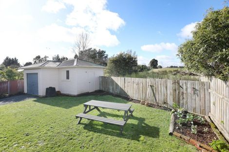 Photo of property in 11 Totara Street, Marton, 4710