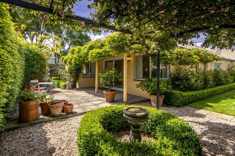 Photo of property in 89 Merivale Lane, Merivale, Christchurch, 8014