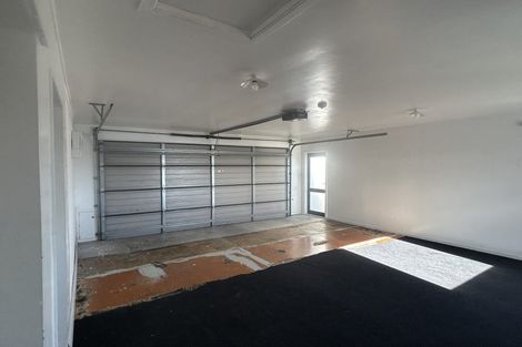 Photo of property in 27 Eskdale Road, Papakowhai, Porirua, 5024