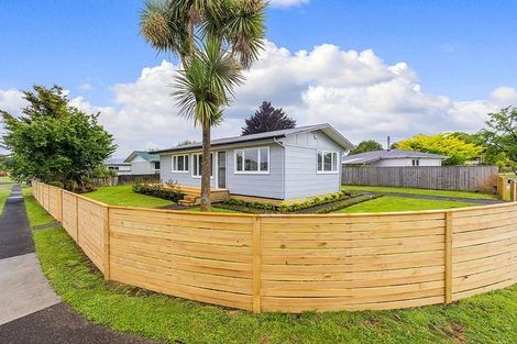Photo of property in 2 Toi Grove, Turangi, 3334
