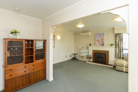 Photo of property in 1/405 Terrace Road, Parkvale, Hastings, 4122