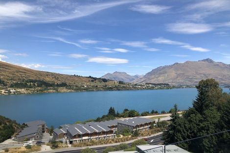 Photo of property in 17 Highlands Close, Queenstown, 9300