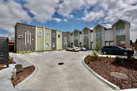 Photo of property in 18/10u Burrows Place, Frankton, Hamilton, 3204