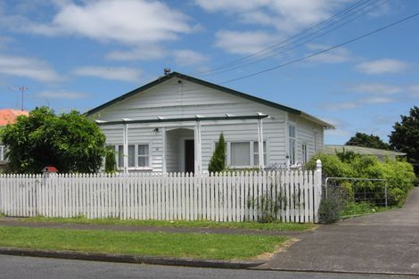 Photo of property in 36 Prospect Terrace, Pukekohe, 2120
