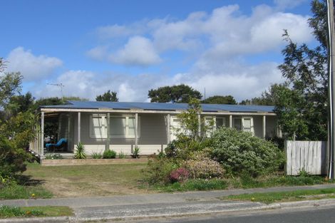 Photo of property in 12 North Avenue, Mangawhai Heads, Mangawhai, 0505