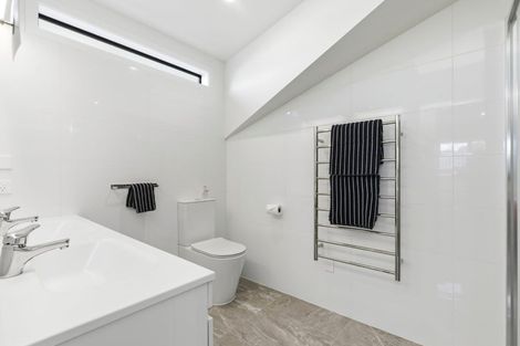 Photo of property in 3c Fairway Avenue, Mount Maunganui, 3116