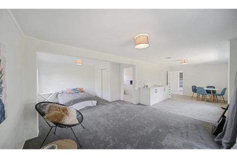 Photo of property in 6 Noble Street, Waiuku, 2123